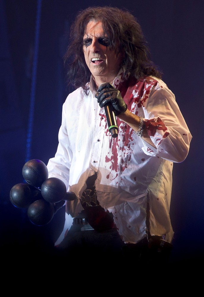 Alice Cooper;<br>Alice Cooper Performing Live