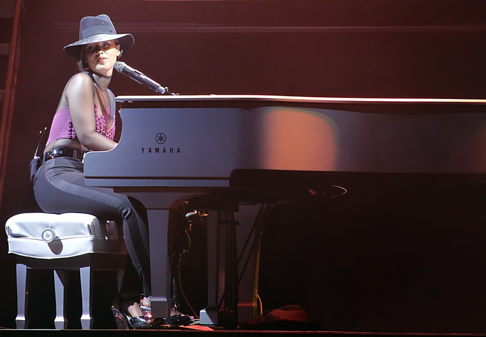Alicia Keys;<br>Alicia Keys Performs Live at Echo Arena Liverpool