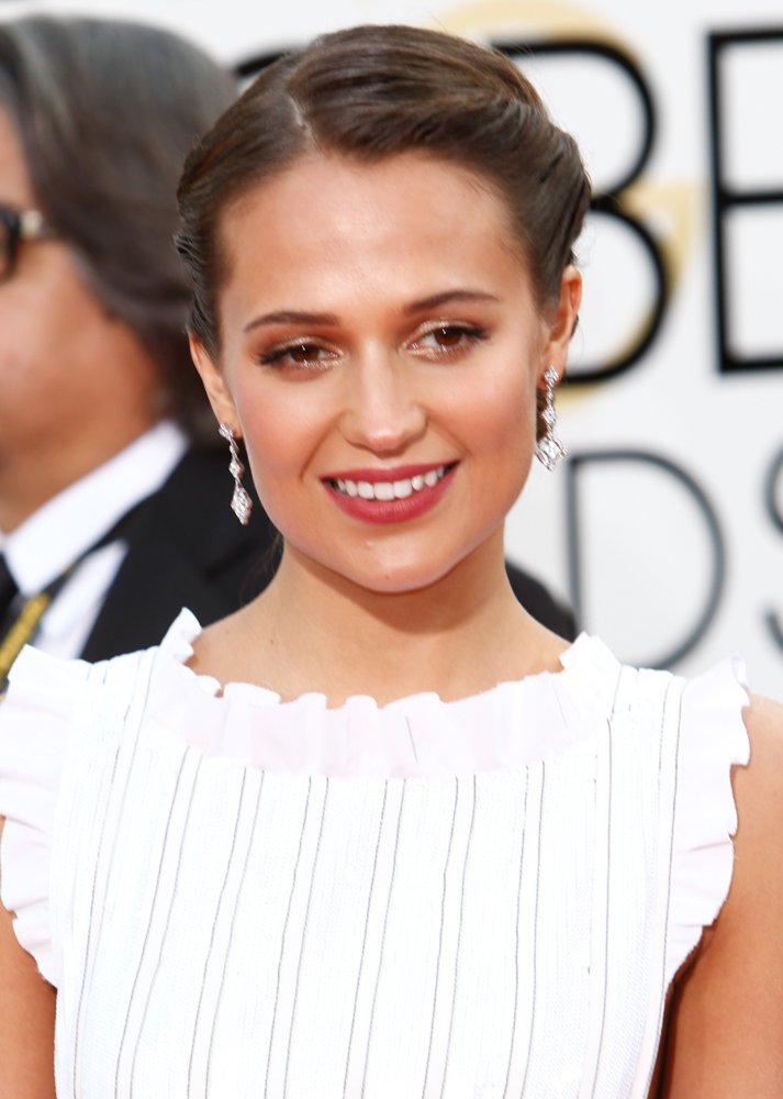 73rd Annual Golden Globe Awards - Arrivals