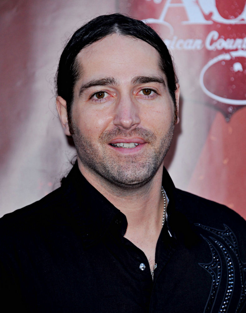 Josh Thompson;<br>The 2010 American Country Awards - Arrivals