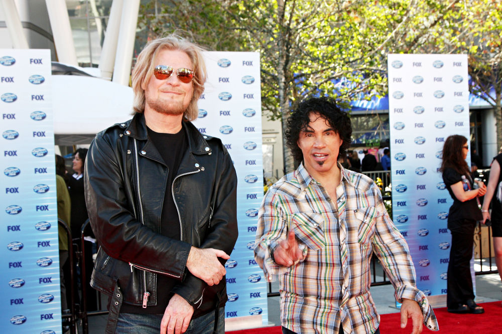 Daryl Hall;John Oates;<br>The American Idol Season 9 Finale - Arrivals