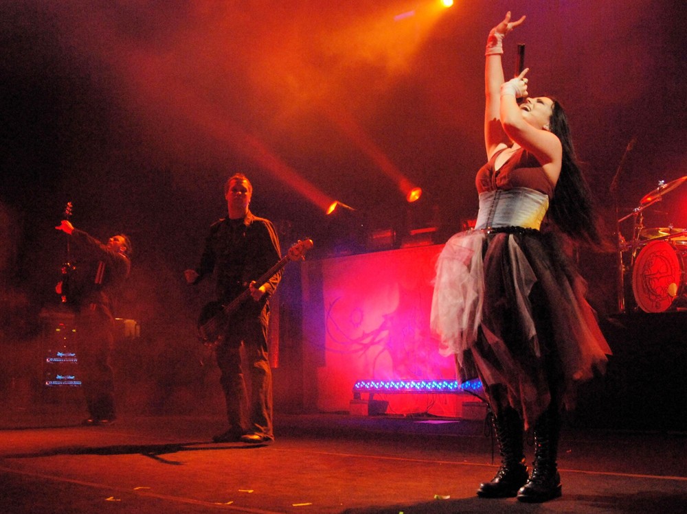 Amy Lee;Evanescence;<br>Amy Lee Performing Live in Concert at Santa Barbara Bowl