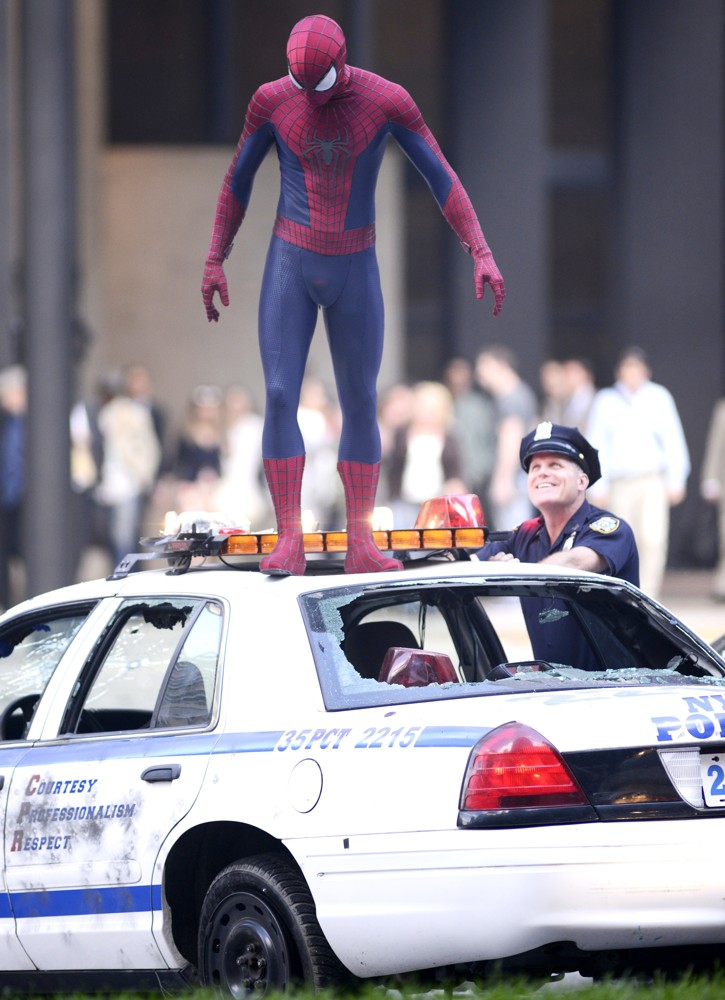 Andrew Garfield;<br>Scenes Are Filmed for The Amazing Spider-Man 2 on Location
