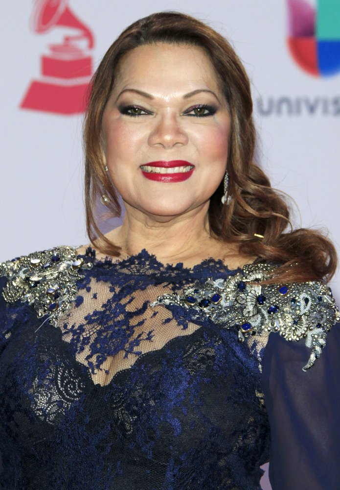Angela Carrasco;<br>2015 Latin Grammy Awards - Arrivals