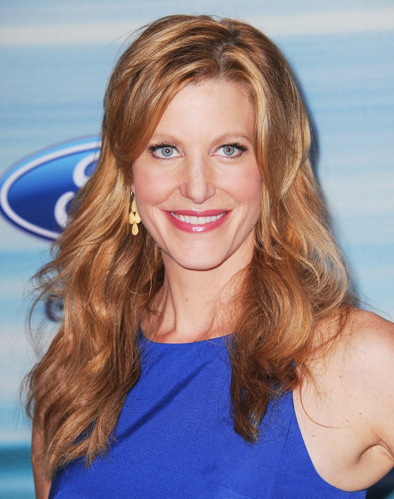 Anna Gunn Pictures, Latest News, Videos.