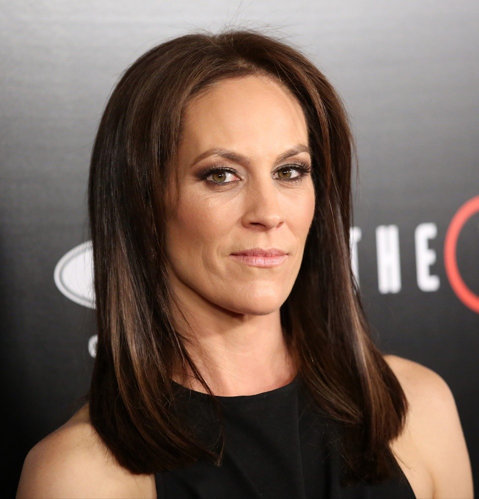 Annabeth Gish Net Worth - Short bio, age, height, weight - Annabeth Gish .....