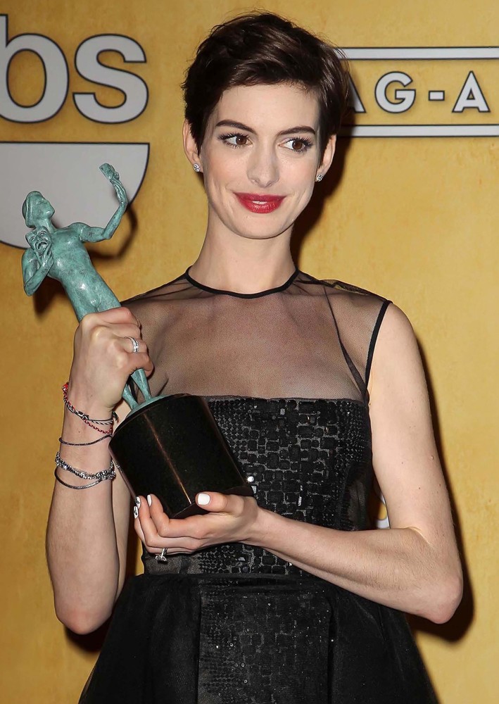 Anne Hathaway;<br>19th Annual Screen Actors Guild Awards - Press Room