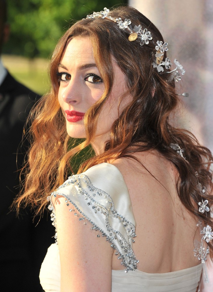 Anne Hathaway;<br>The White Fairy Tale Love Ball - Arrivals