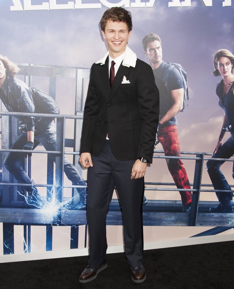 New York Premiere Allegiant - Arrivals