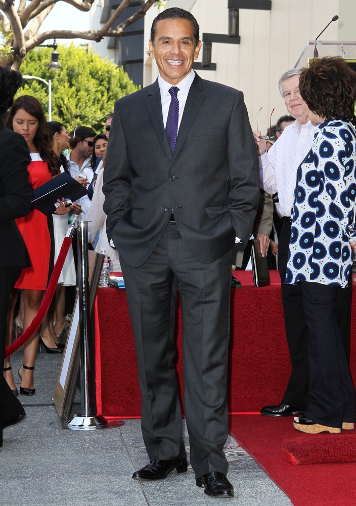 David Foster Honored with Star on The Hollywood Walk of Fame