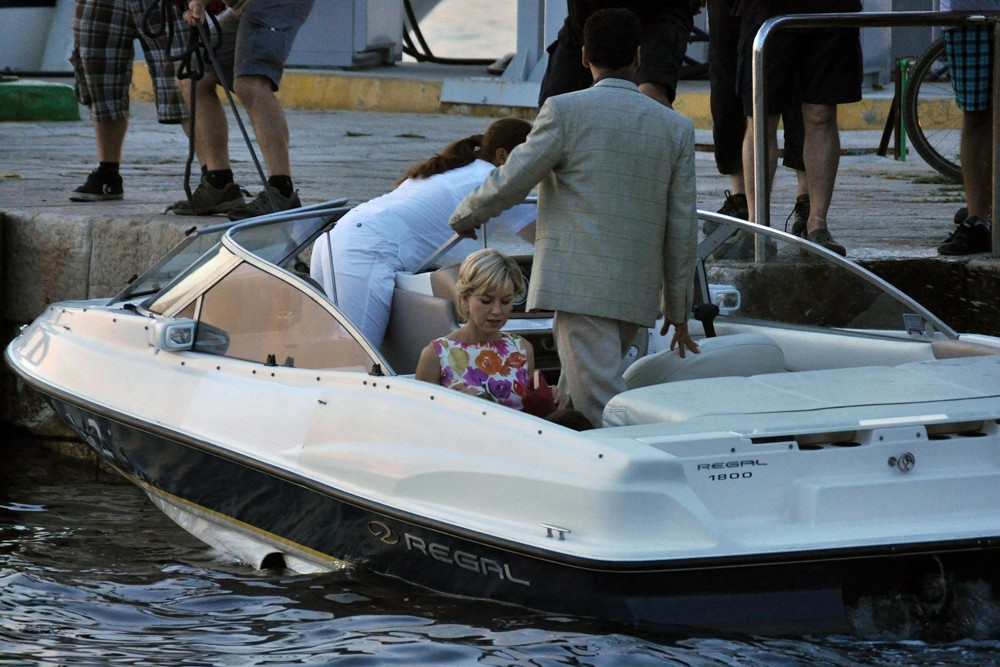 Naomi Watts;Cas Anvar;<br>Filming Caught in Flight