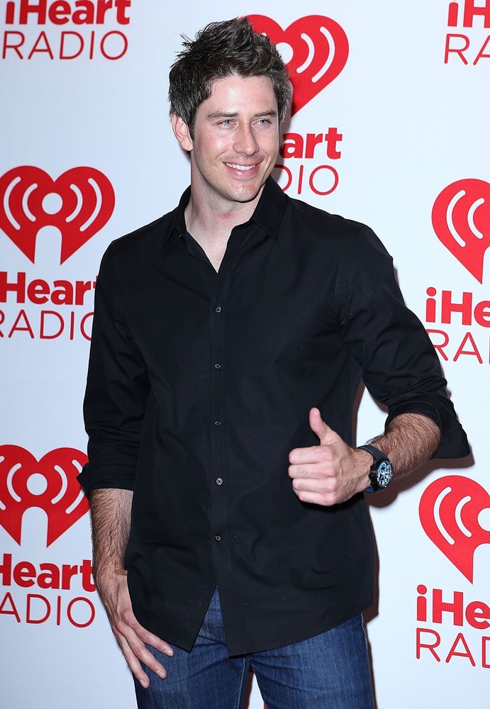 2012 iHeartRadio Music Festival - Day 1 - Arrivals