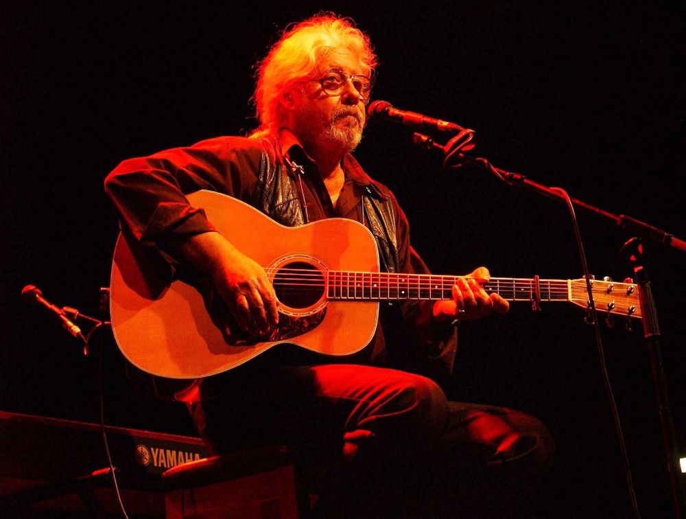 Arlo Guthrie Performing Live