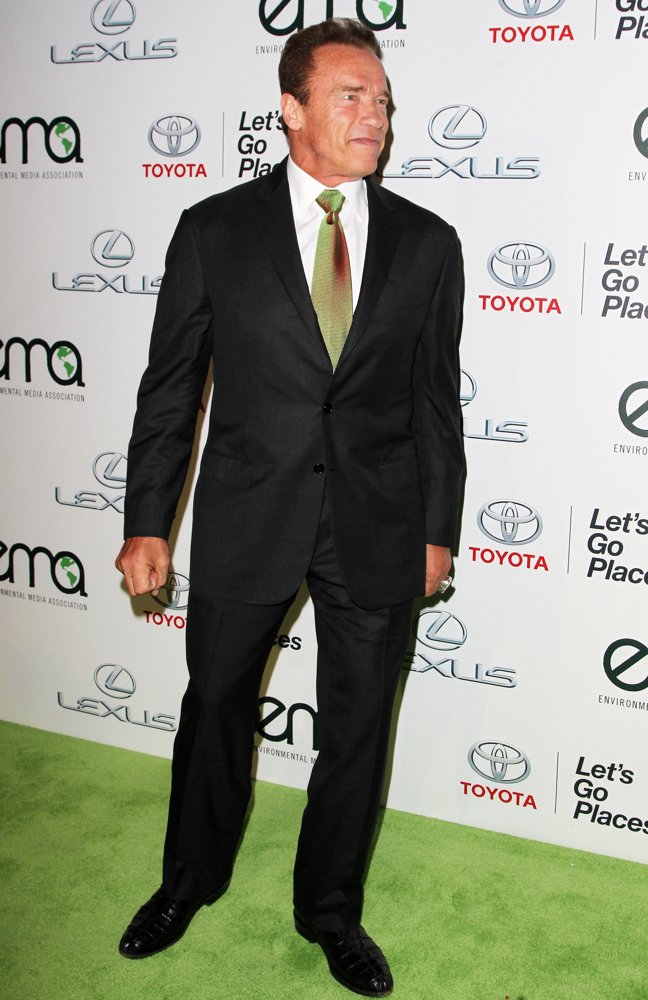 24th Annual Environmental Media Awards Presented by Toyota and Lexus - Arrivals