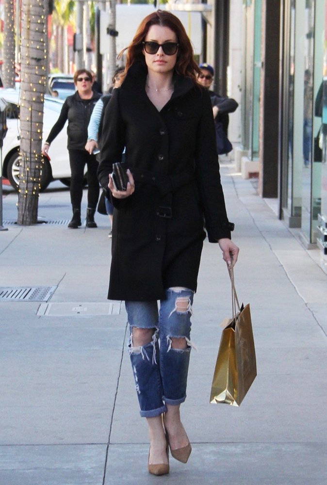 Ashley Greene;<br>Ashley Greene Carrying A Burberry Shopping Bag on Rodeo Drive