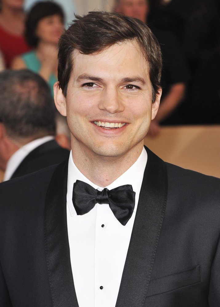 Ashton Kutcher<br>23rd Annual Screen Actors Guild Awards - Arrivals