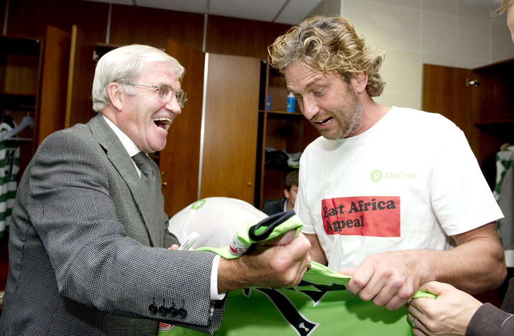 Bertie Auld;Gerard Butler;<br>The John Kennedy Testimonial Match Between Celtic and Manchester United