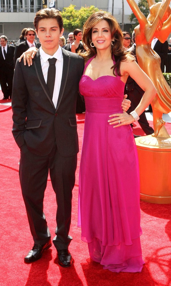 Jake T. Austin;Maria Canals Barrera;<br>2011 Primetime Creative Arts Emmy Awards - Arrivals