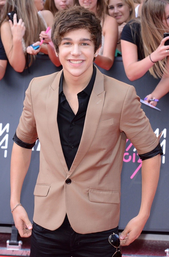 Austin Mahone;<br>2013 MuchMusic Video Awards - Arrivals