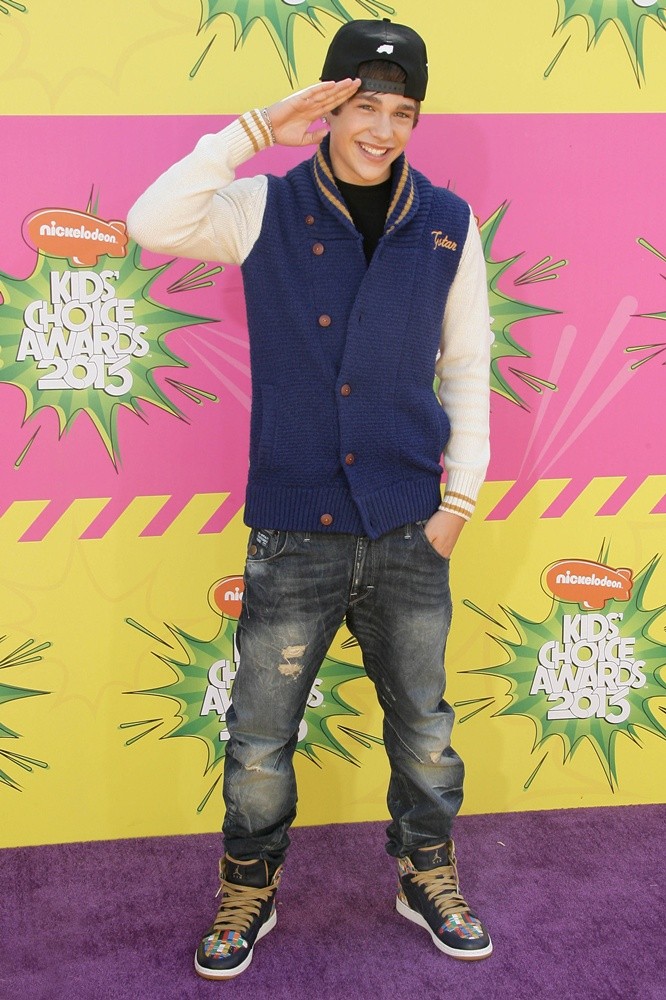 Austin Mahone<br>Nickelodeon's 26th Annual Kids' Choice Awards - Arrivals