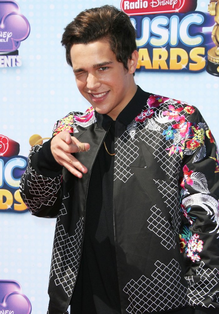 Austin Mahone;<br>Radio Disney Music Awards 2014
