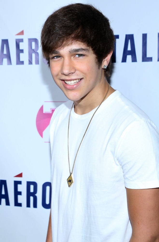 Z100's Jingle Ball 2013 Official Kick Off Party