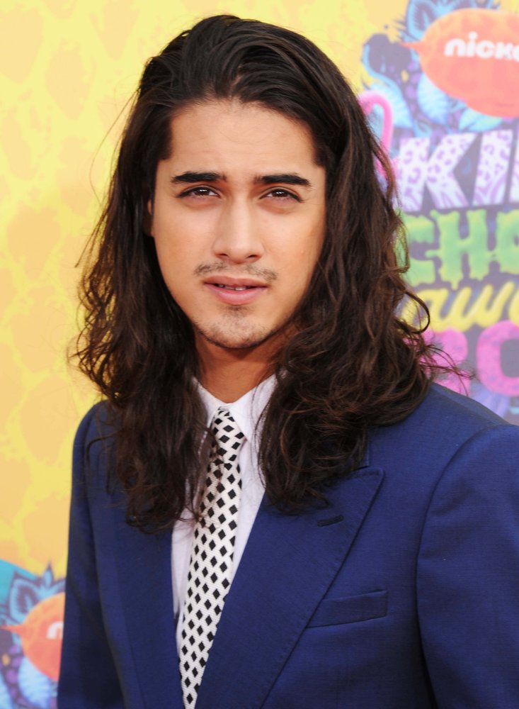 Avan Jogia. 