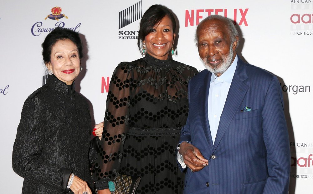 Avant Pictures, Latest News, Videos.