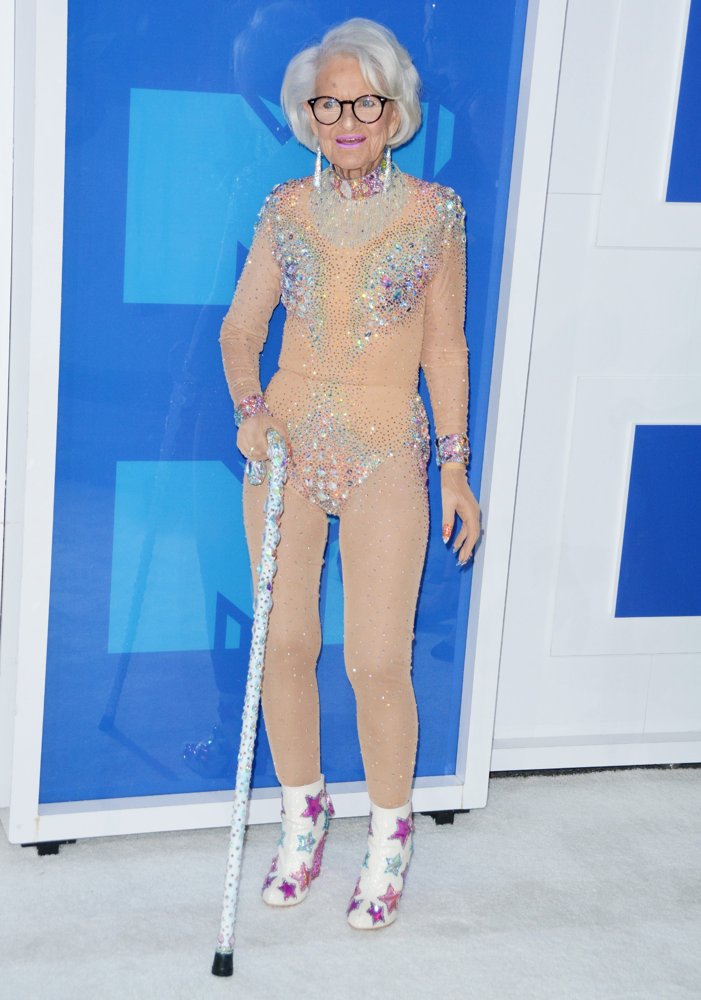 Baddie Winkle;<br>2016 MTV Video Music Awards - Red Carpet Arrivals