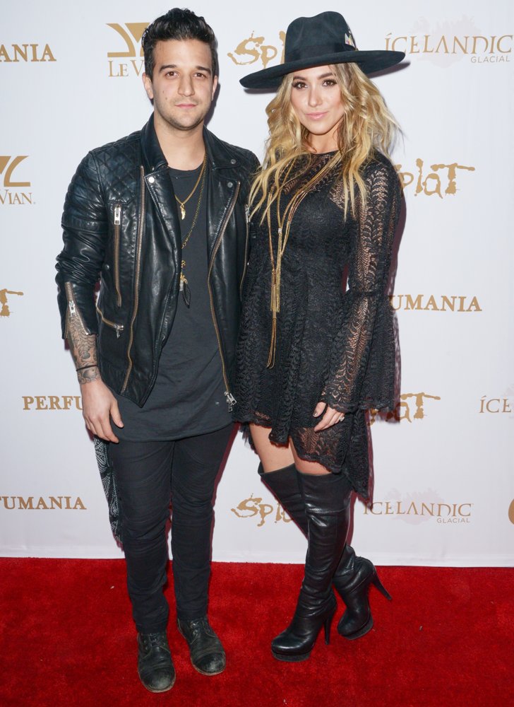 2016 OK! Magazine Pre-Grammy Party - Arrivals