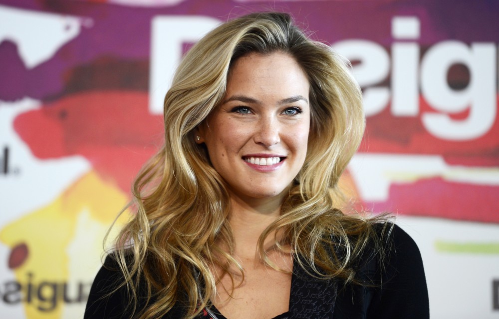 Bar Refaeli Presents We Love for Desigual