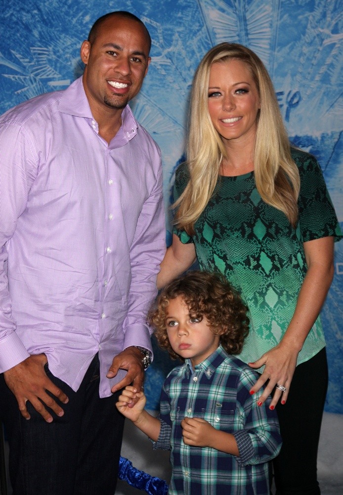 Kendra Wilkinson Picture 1 - Film Premiere Frozen
