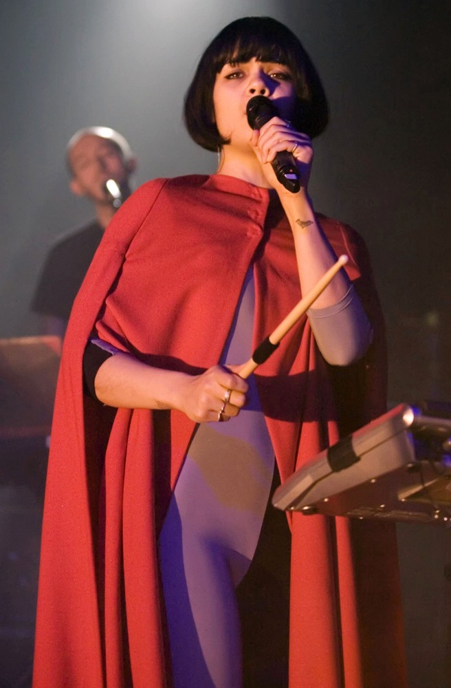 Bat for Lashes Picture 23 Bat for Lashes Performs Live