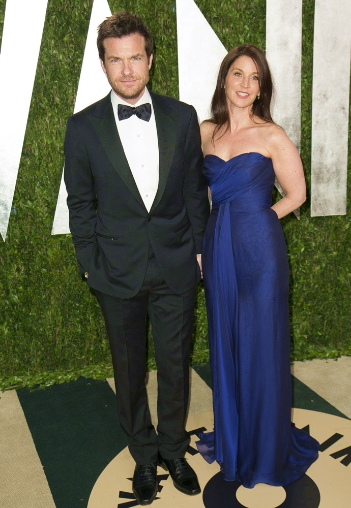 Jason Bateman;Amanda Anka;<br>2013 Vanity Fair Oscar Party - Arrivals