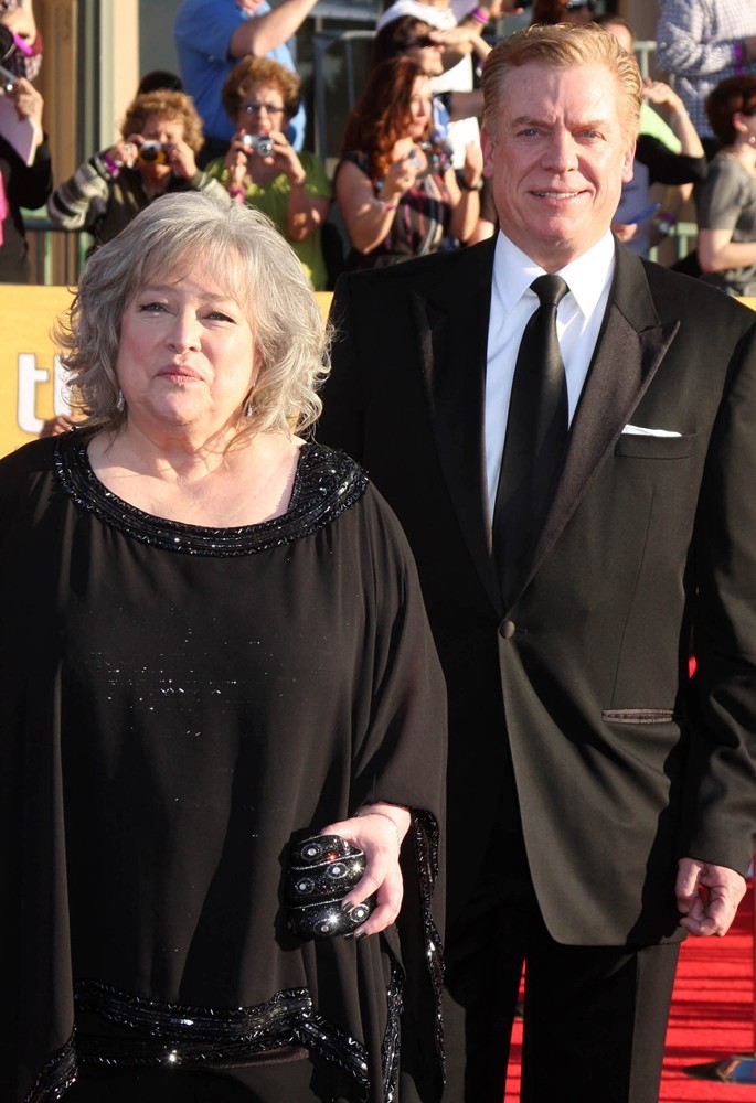 Kathy Bates;Christopher McDonald;<br>The 18th Annual Screen Actors Guild Awards - Arrivals