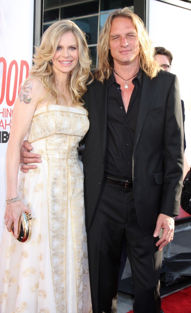 Kristin Bauer;Abri van Straten;<br>Los Angeles Premiere for The Fifth Season of HBO's Series True Blood - Arrivals