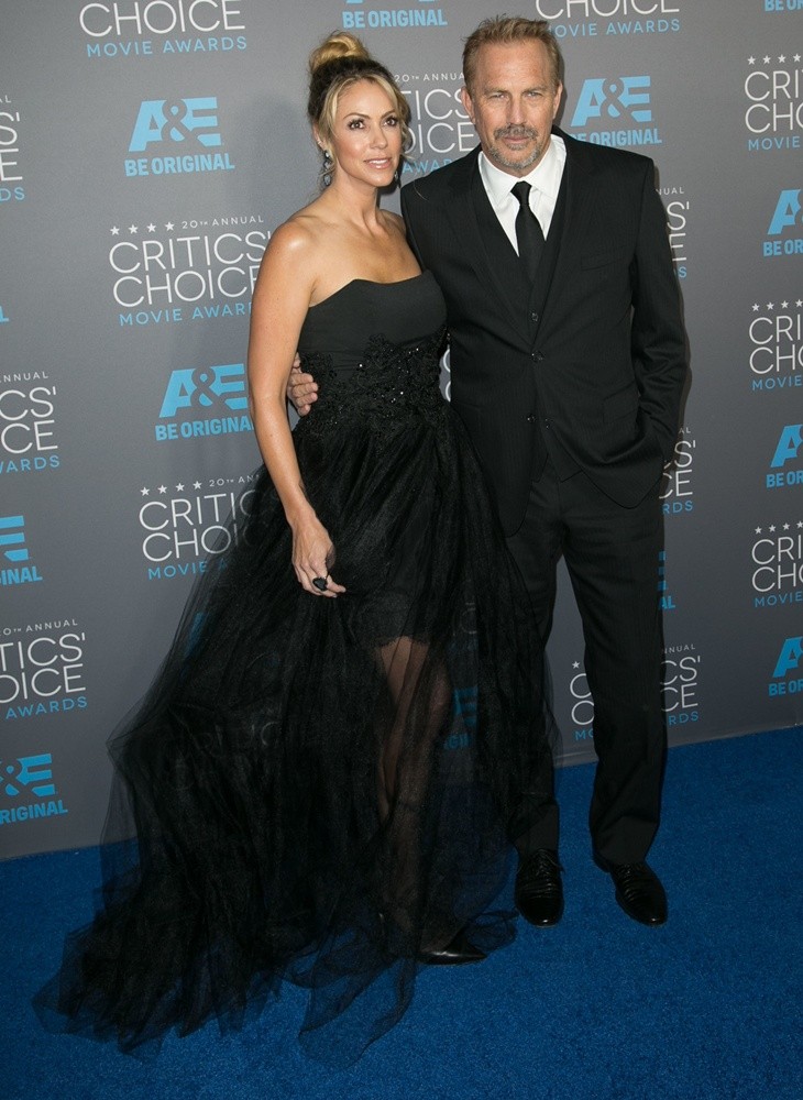 Christine Baumgartner;Kevin Costner;<br>20th Annual Critics' Choice Movie Awards - Arrivals