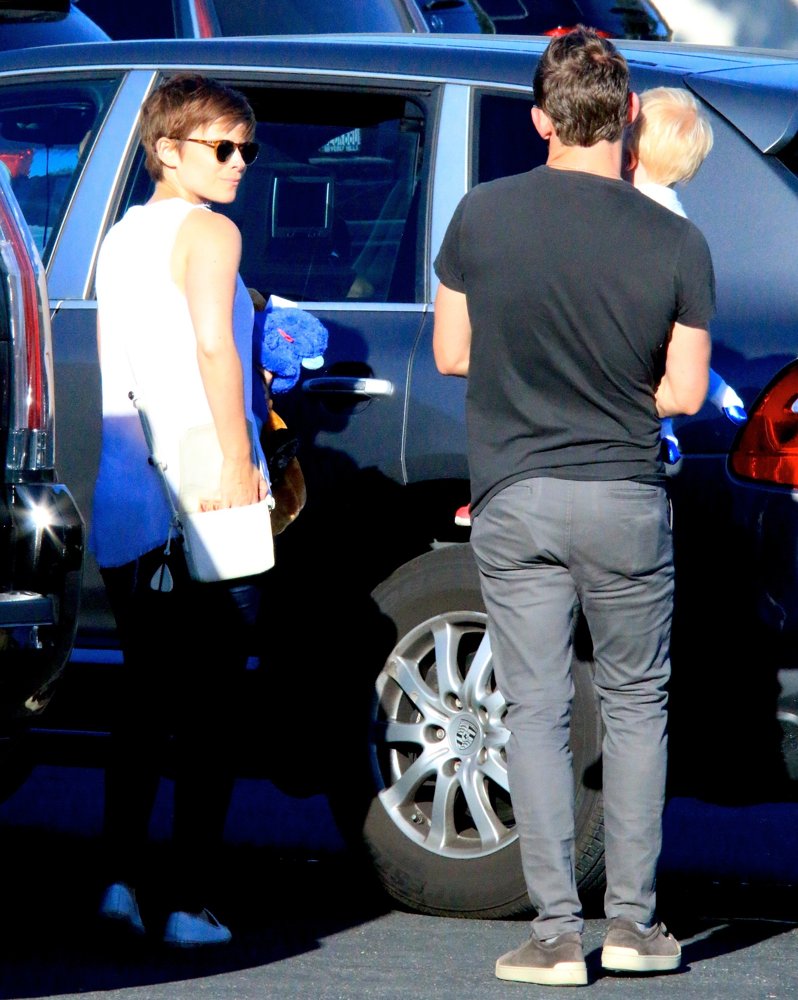 Kate Mara;Jamie Bell;<br>Jamie Bell Chili Cook-Off with His Son and Kate Mara