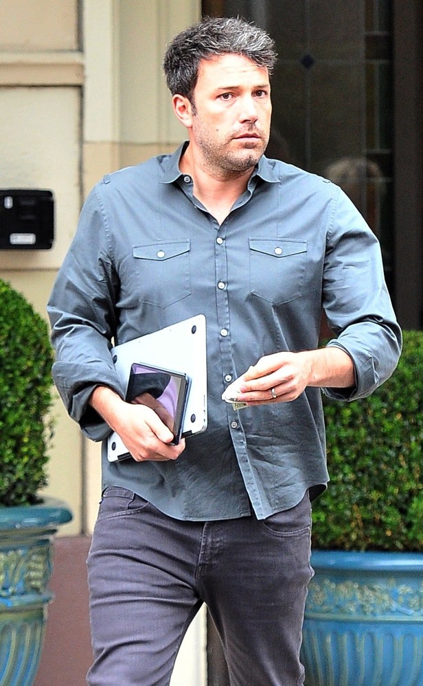 Ben Affleck Leaving Hotel Casa Del Mar