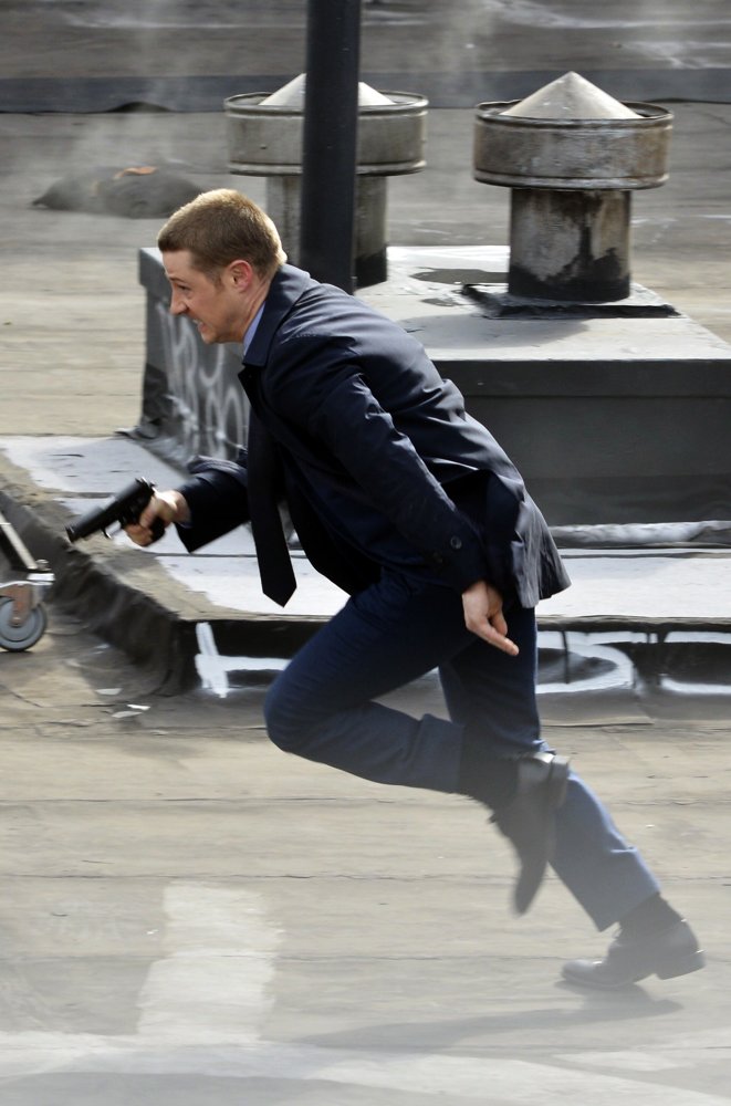 Benjamin McKenzie;<br>Benjamin McKenzie on The Set of Gotham Shooting on Location