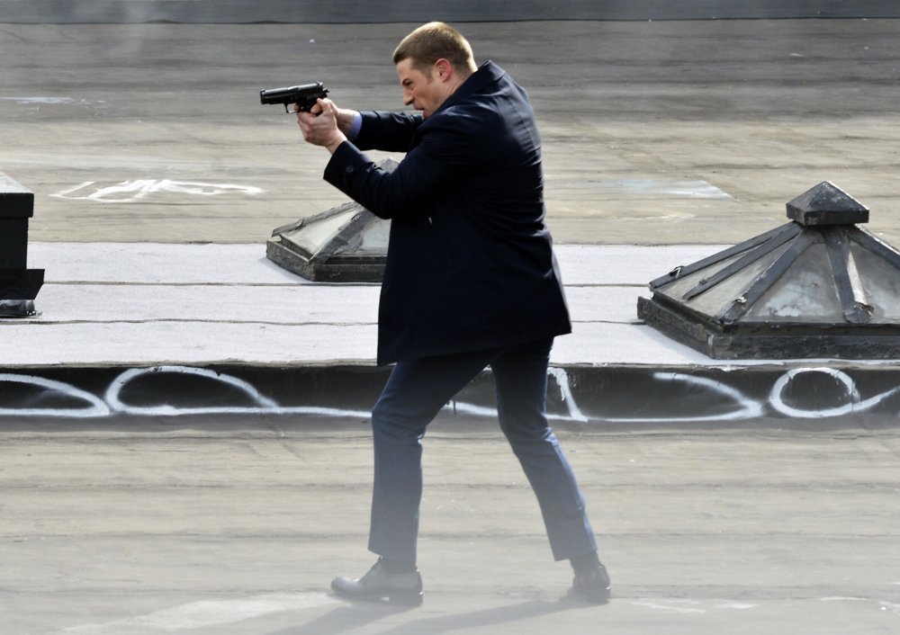 Benjamin McKenzie;<br>Benjamin McKenzie on The Set of Gotham Shooting on Location