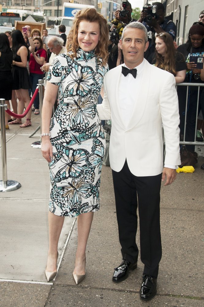 Sandra Bernhard;Andy Cohen;<br>2015 amfAR Inspiration Gala New York - Arrivals