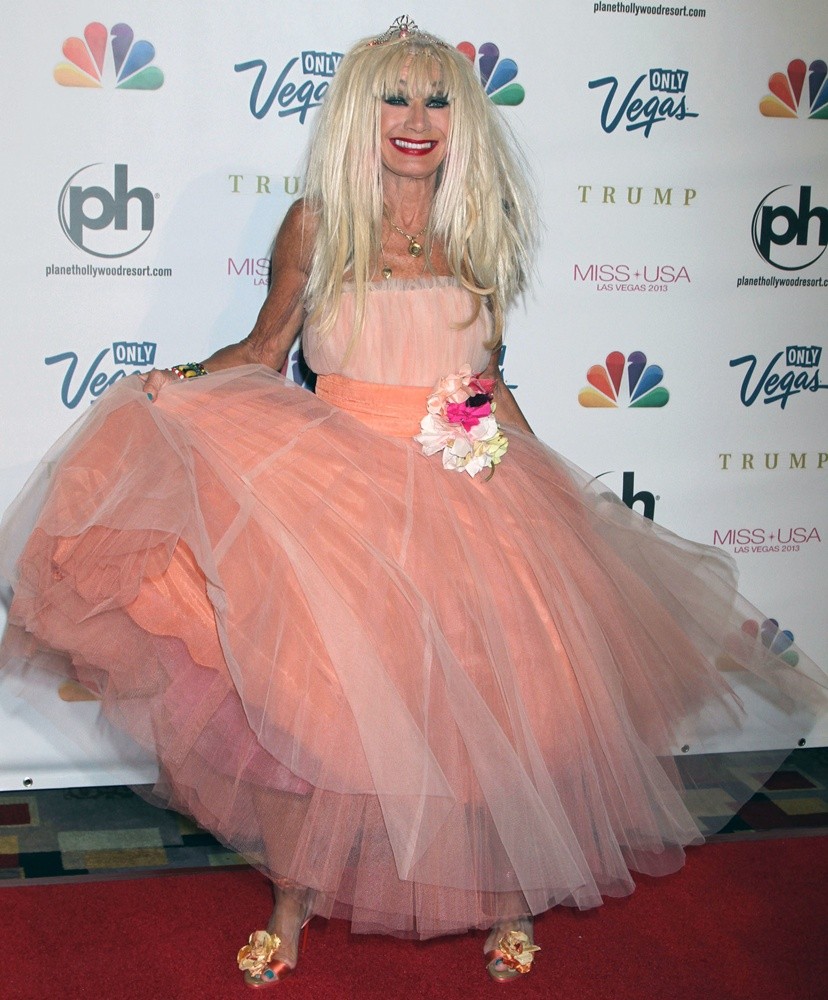 Betsey Johnson;<br>2013 Miss USA Pageant - Arrivals