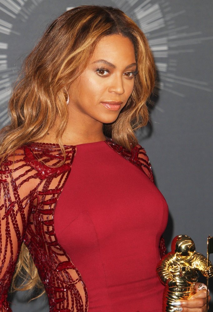 Beyonce Knowles;<br>2014 MTV Video Music Awards - Press Room