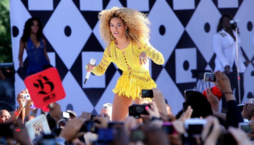 Beyonce Knowles;<br>Burger King Presents The GMA Summer Concert Series