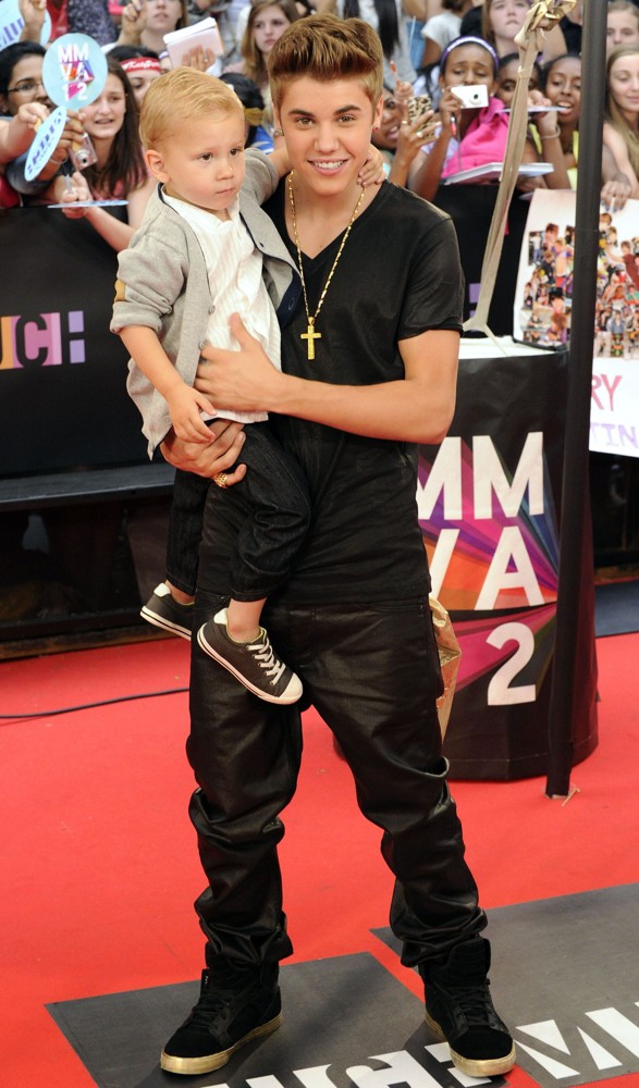 Jaxon Bieber;Justin Bieber;<br>2012 MuchMusic Video Awards - Arrivals