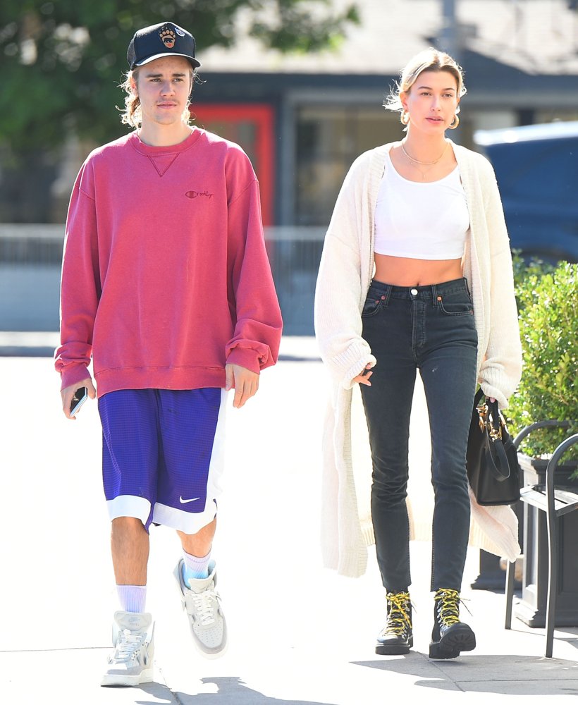 Justin Bieber and Hailey Baldwin Have Breakfast and Stop for Coffee