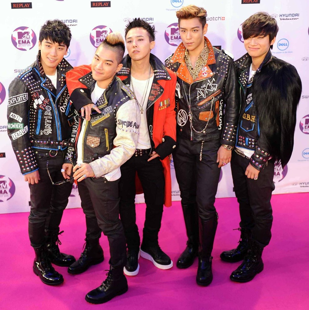 Big Bang;<br>The MTV Europe Music Awards 2011 (EMAs) - Arrivals