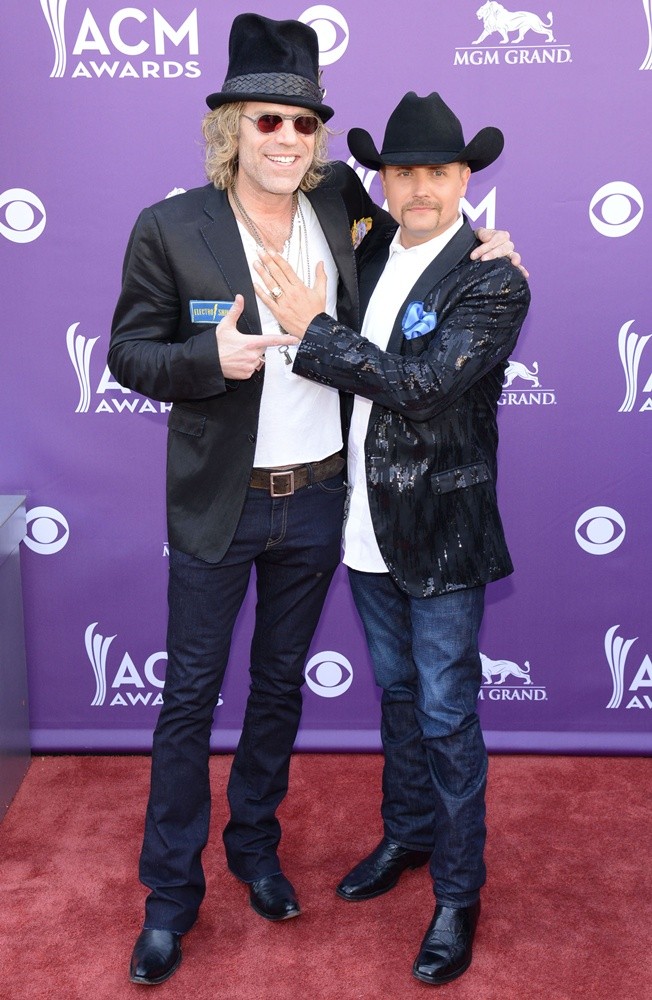 Big & Rich;<br>48th Annual ACM Awards - Arrivals