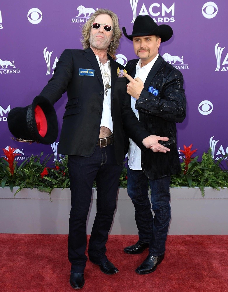 Big & Rich;<br>48th Annual ACM Awards - Arrivals